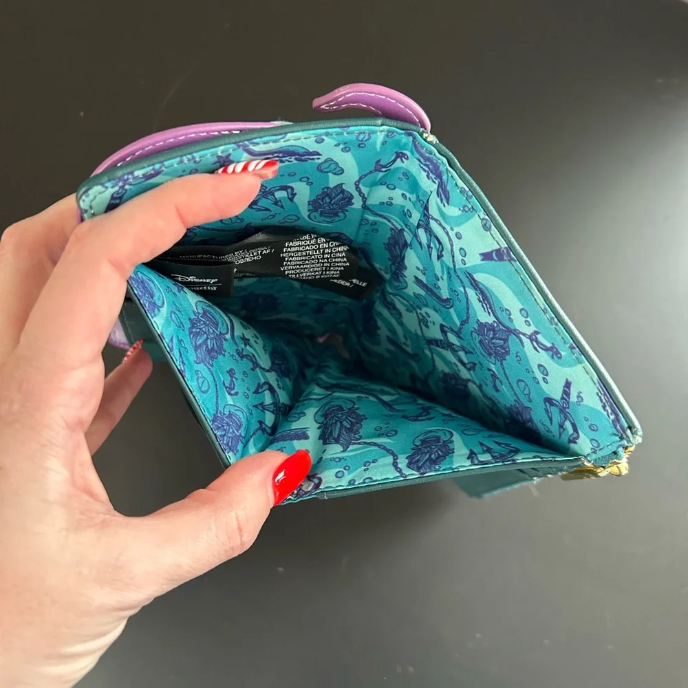 Loungefly Disney Villians Scene Ursula Crystal Ball and Ariel Flap Wallet - Picture 7 of 8